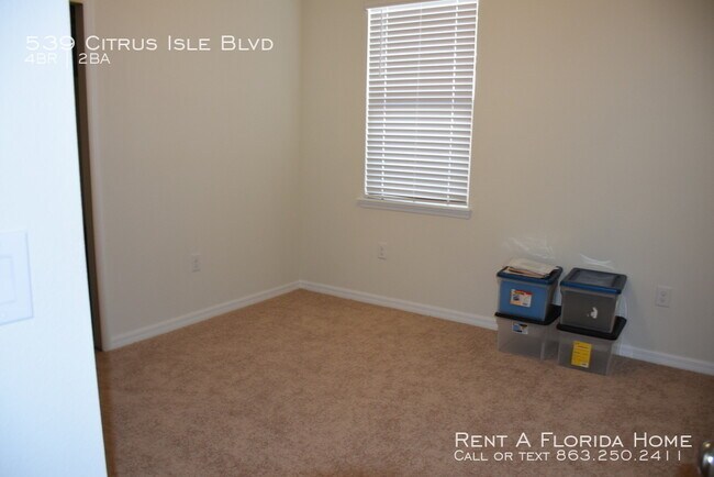 Building Photo - 539 Citrus Isle Blvd