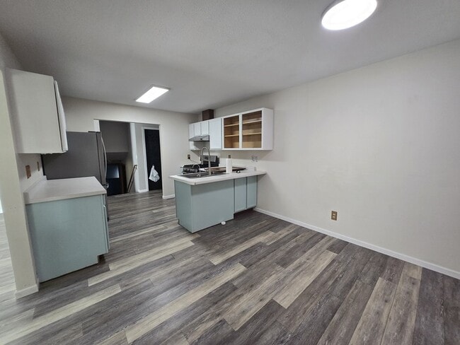Building Photo - 5093 W Elm Ct