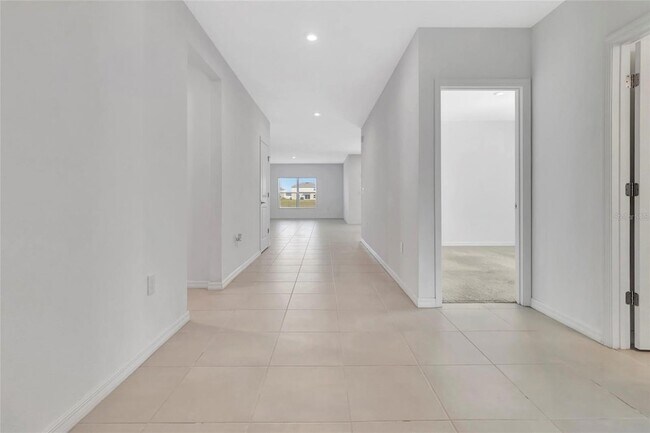 Building Photo - 221 Aquamarine Ln