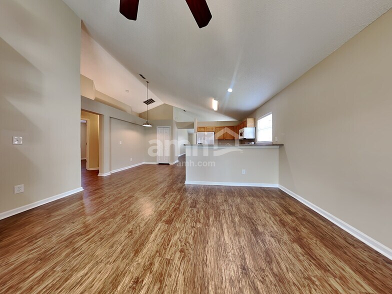 Building Photo - 10952 Sawtooth Oak Ct