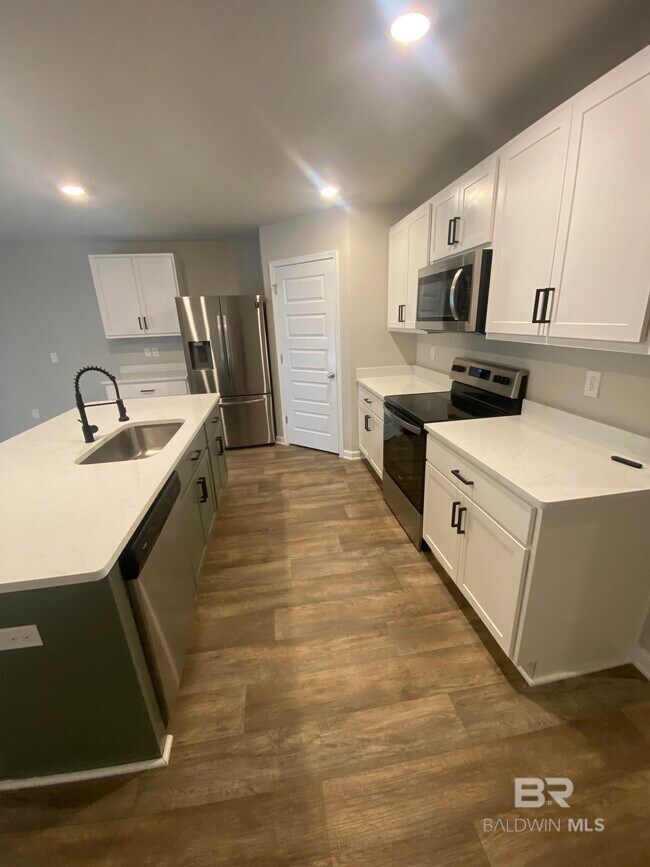 Building Photo - 7452 Coppin Dr