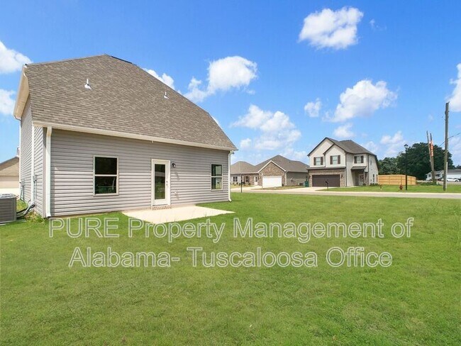 Building Photo - 14421 Chase Dr