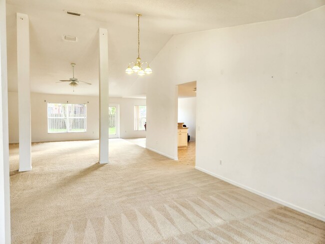 Building Photo - Port St. Lucie Pool Home for rent