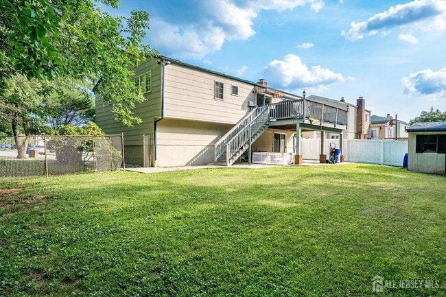Building Photo - 40 Winding Rd