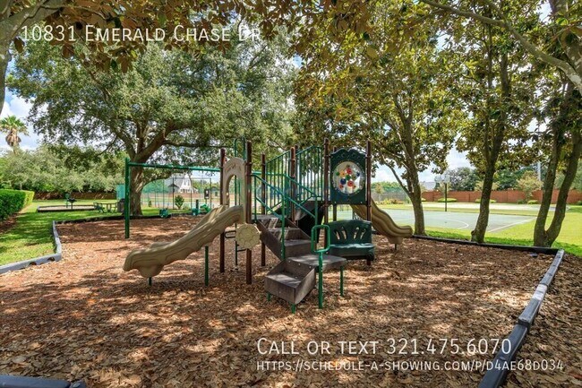 Building Photo - 10831 Emerald Chase Dr