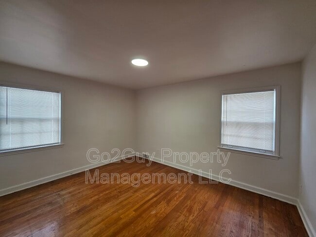 Building Photo - 4224 Bishop St