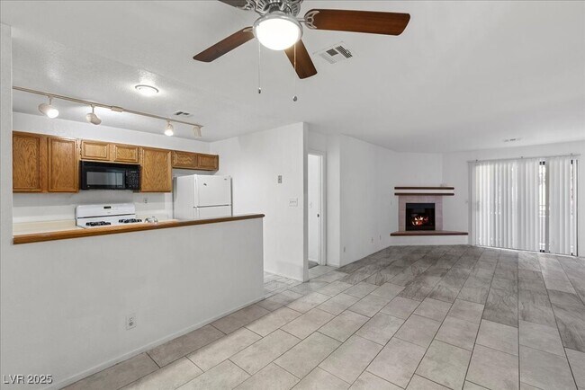 Primary Photo - 2623 S Durango Dr