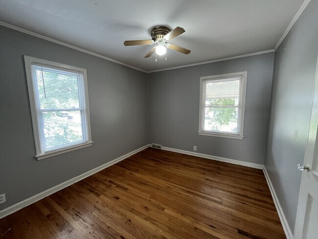 Building Photo - 7023 N 33rd St