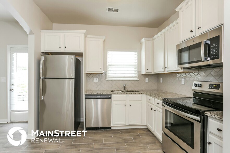 Building Photo - 264 Magnaview Dr