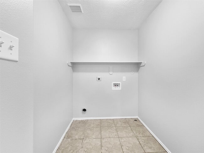 Building Photo - 11422 Moonlight Ridge Dr