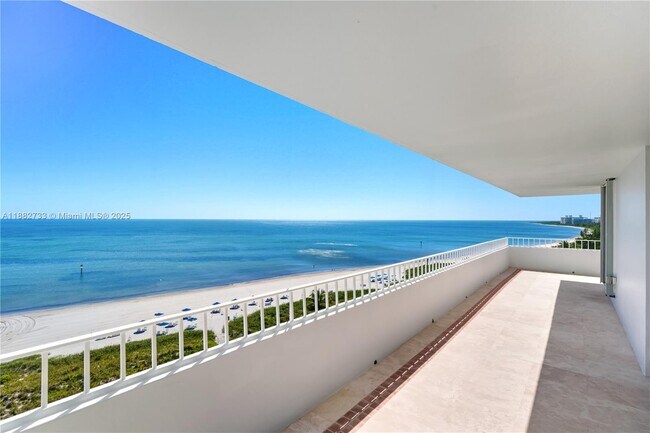 Primary Photo - 177 Ocean Ln Dr