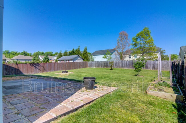 Building Photo - 4612 Dry Creek Ct