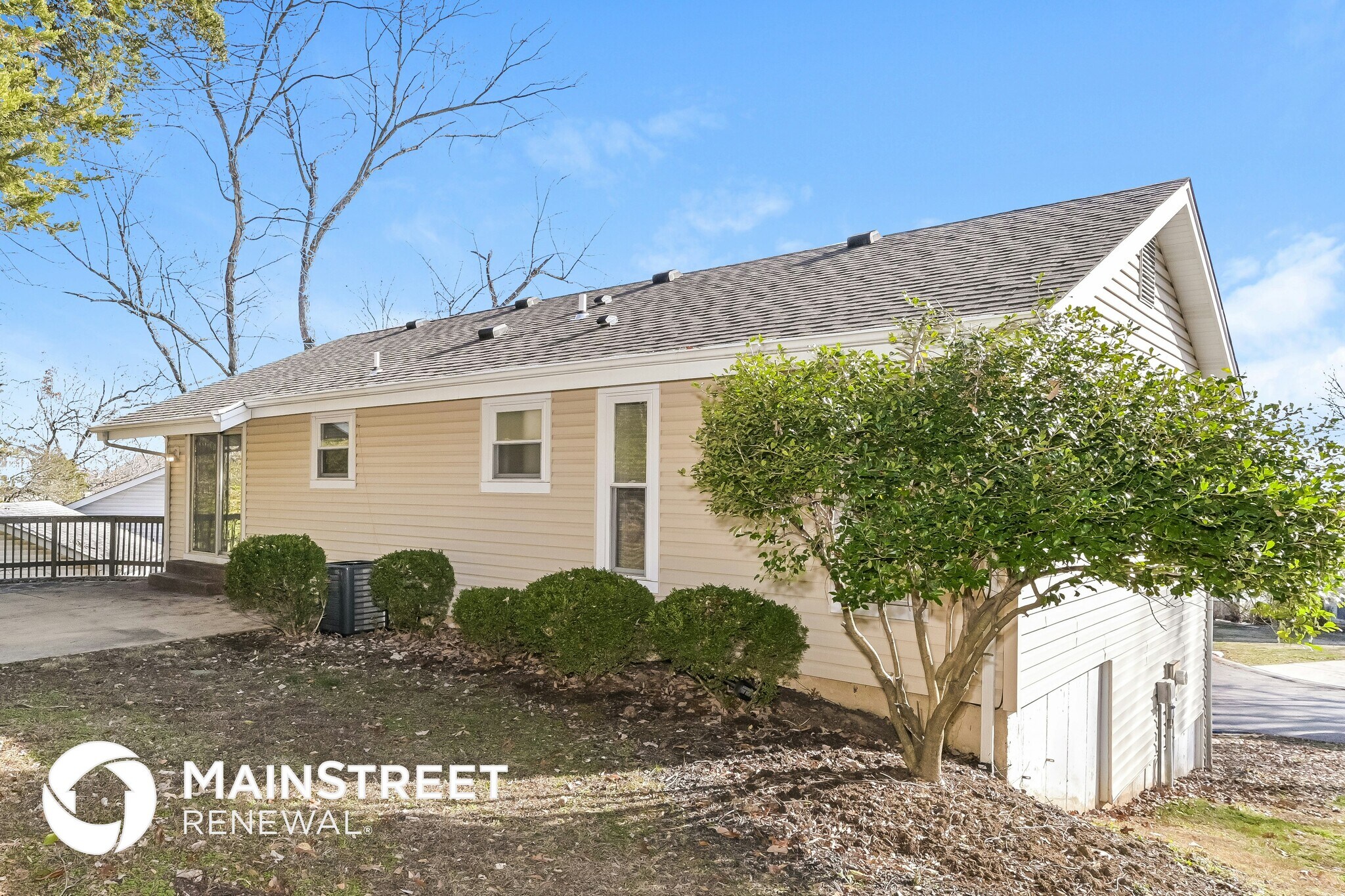 Building Photo - 87 Edward Dr