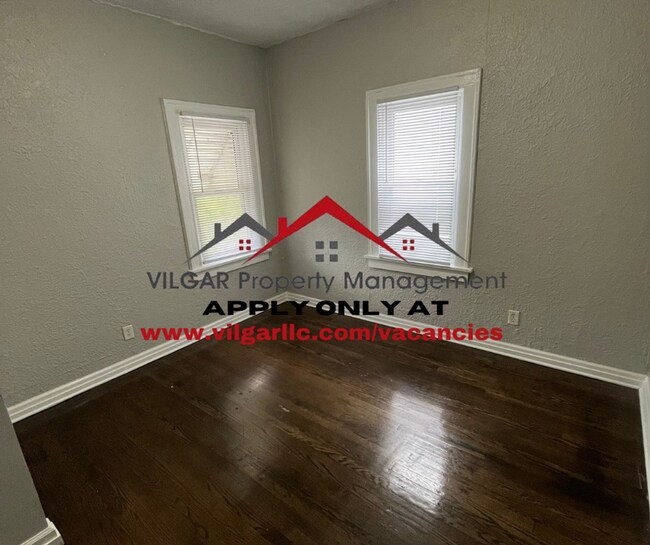 Building Photo - 3 bedrooms, 1 bathroom home in Gary, IN