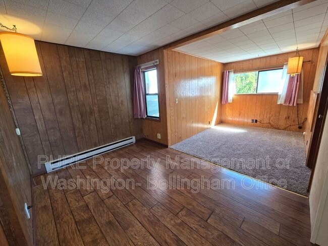 Building Photo - 7394 Birch Bay Dr