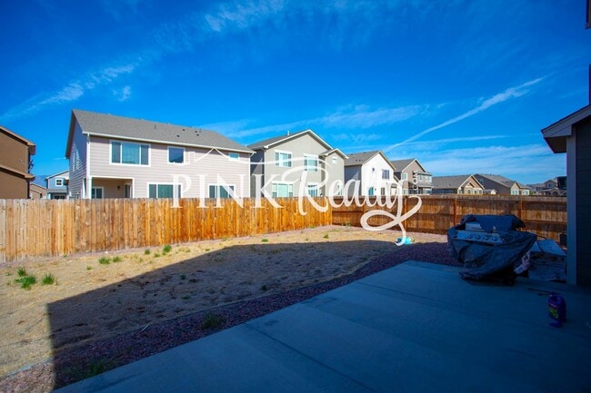 Building Photo - Gorgeous 2 Story Home in Lorson Ranch!!