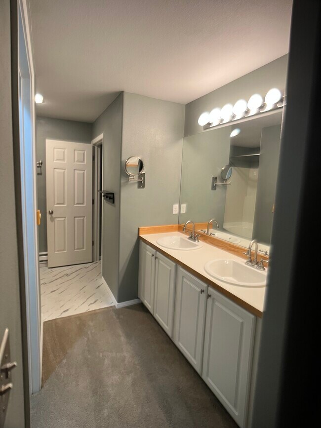 Building Photo - 16255 SW Audubon St