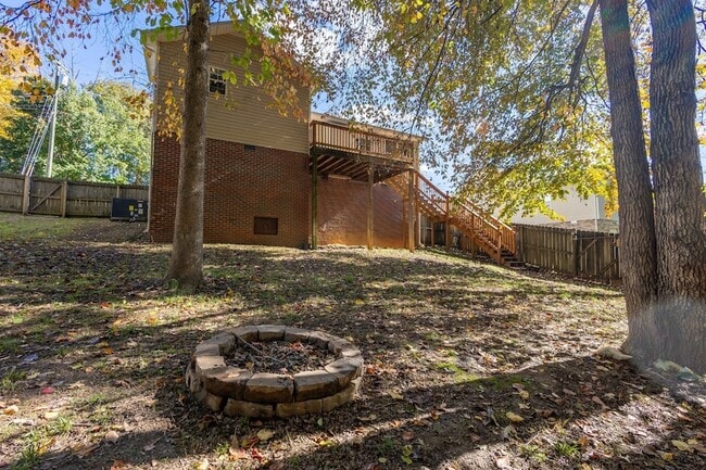 Building Photo - 356 Andrew Dr