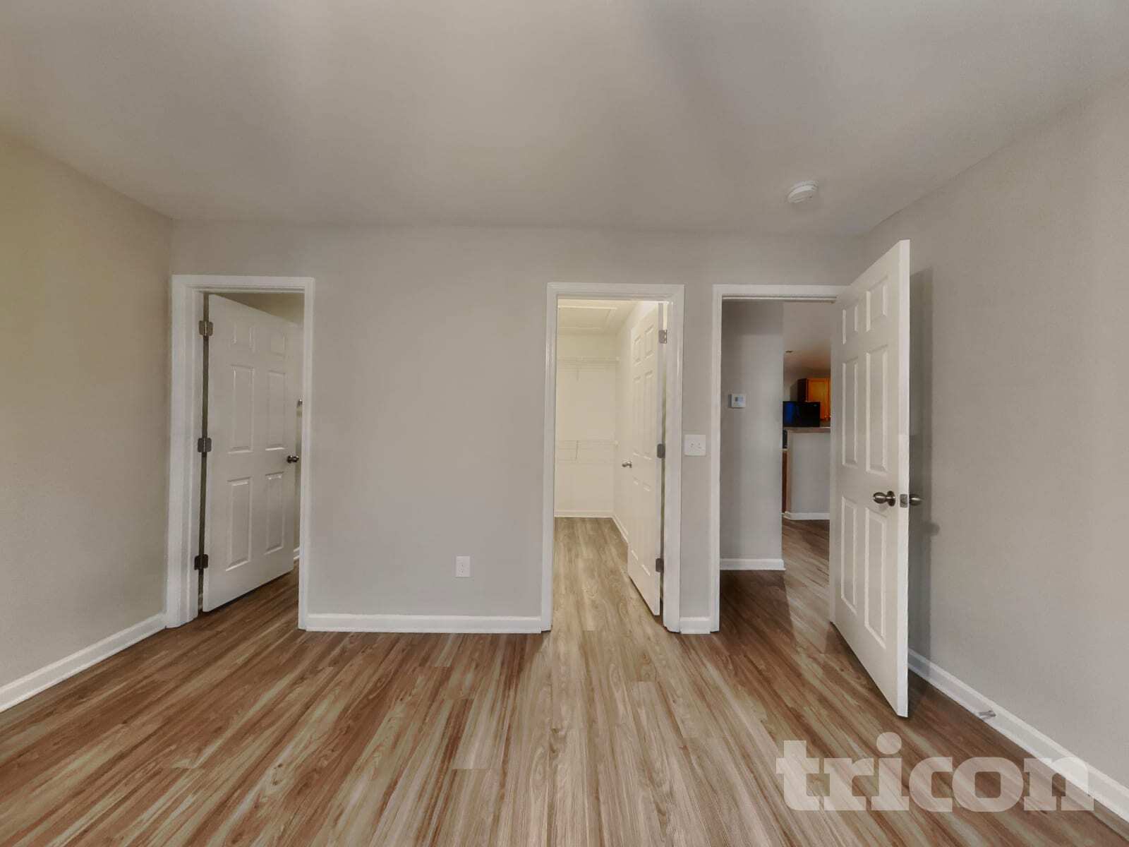 Building Photo - 304 Kendall Dr