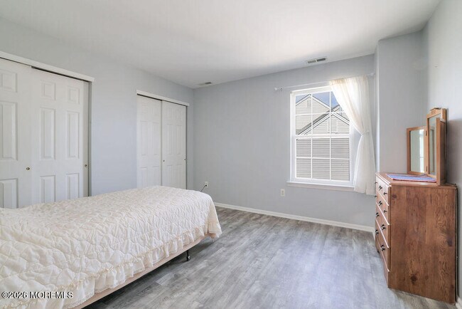 Building Photo - 12 Osbourne Ct