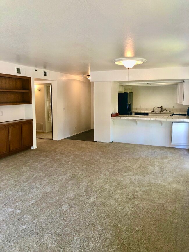 Building Photo - 3606 1st Ave