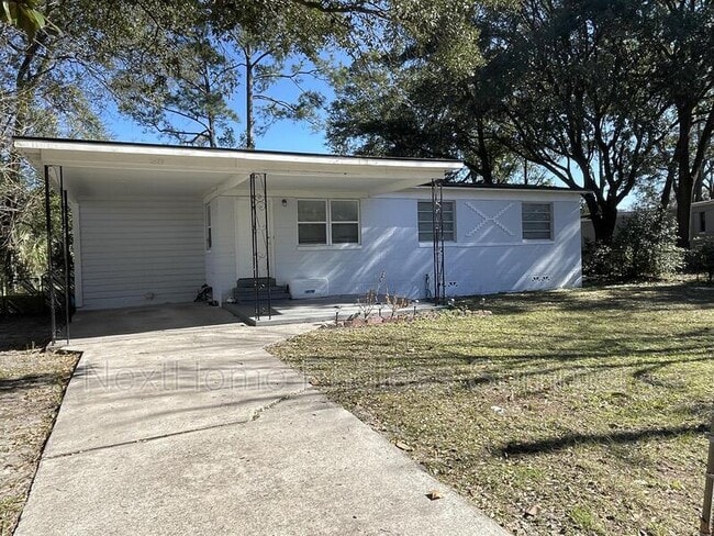 Primary Photo - 2619 Bywood Rd