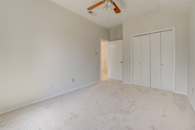 Building Photo - 308 N Ranch House Rd