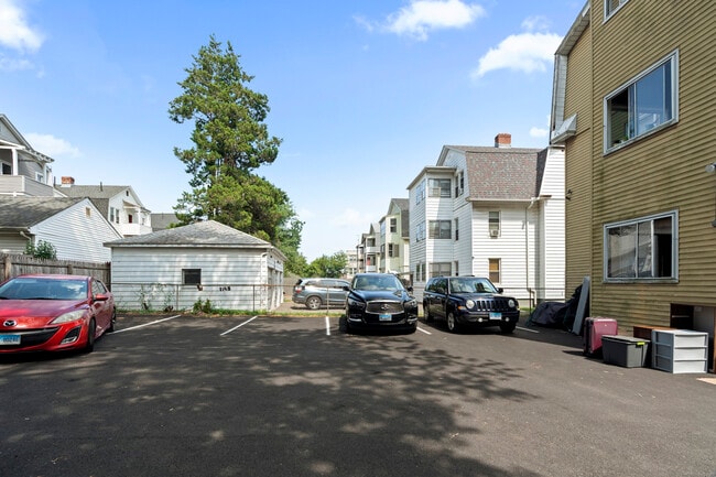 Building Photo - 204 South St