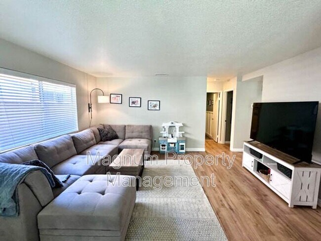 Building Photo - 25211 Corte Sombrero