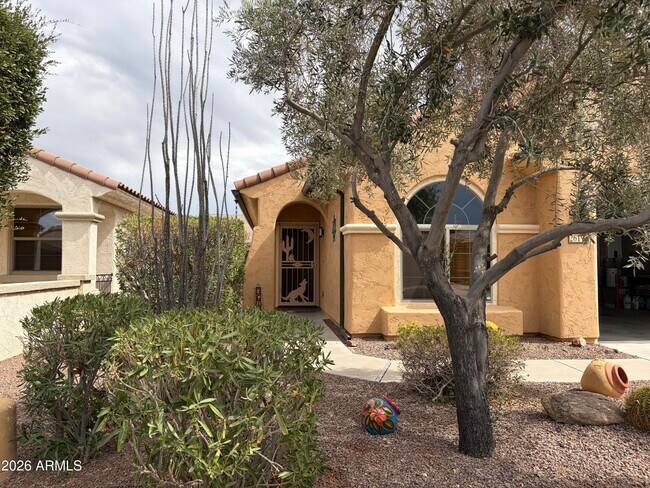 Building Photo - 26197 Vista Dr