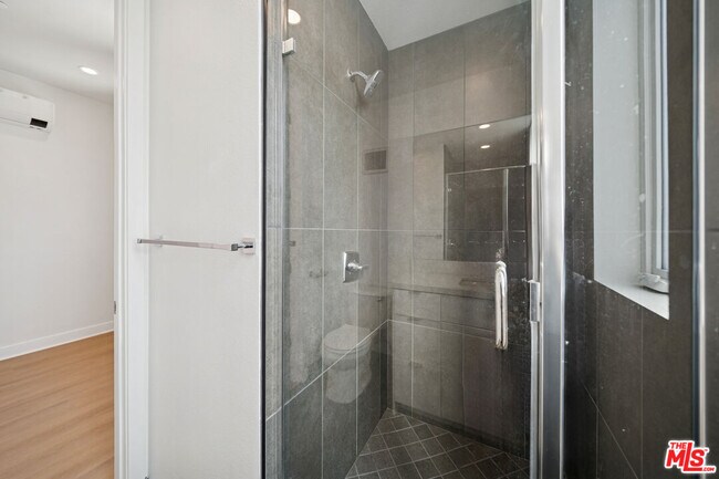 Building Photo - 4523 St Elmo Dr