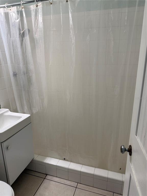 Building Photo - 3601 Saxon Dr