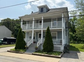 Building Photo - 120 Church St
