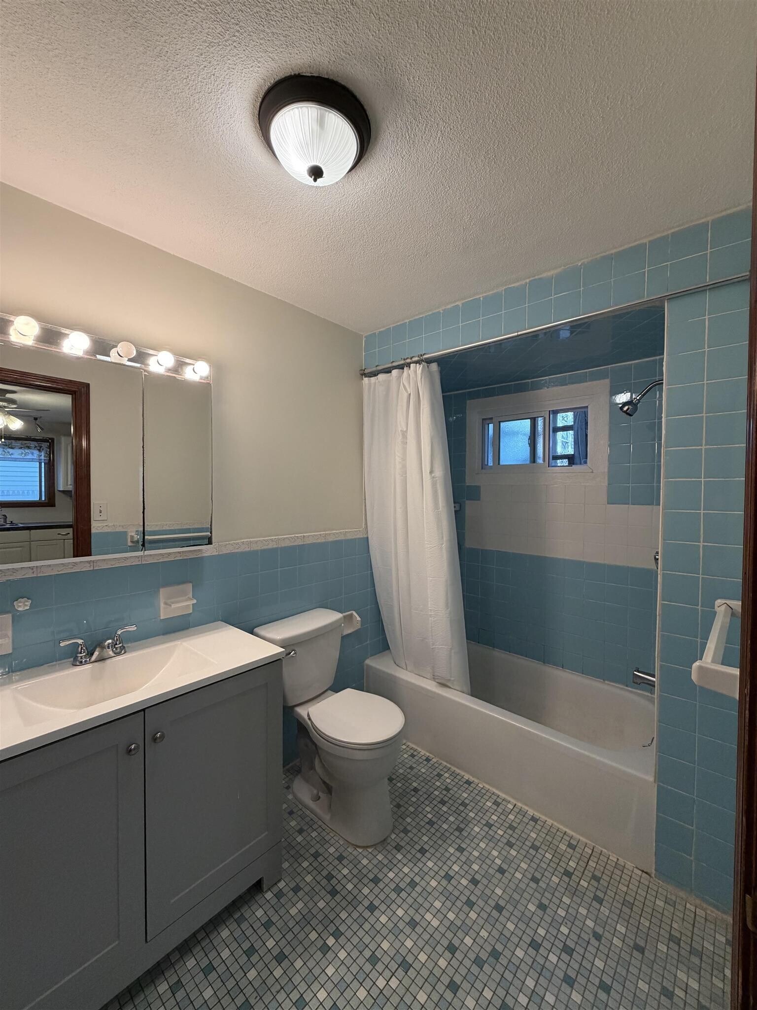 Building Photo - 45 Prescott St