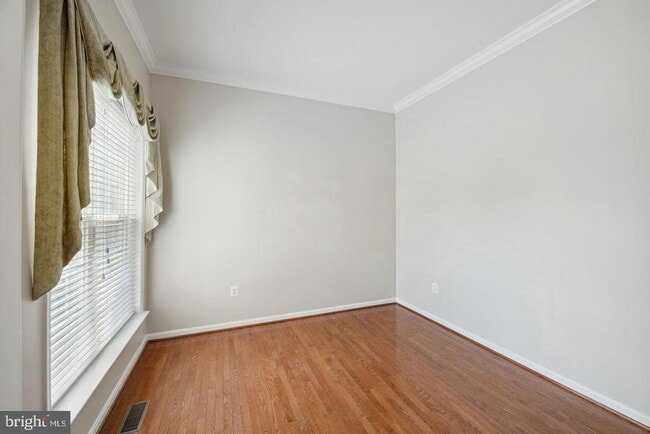 Building Photo - 9050 Galvin Ln