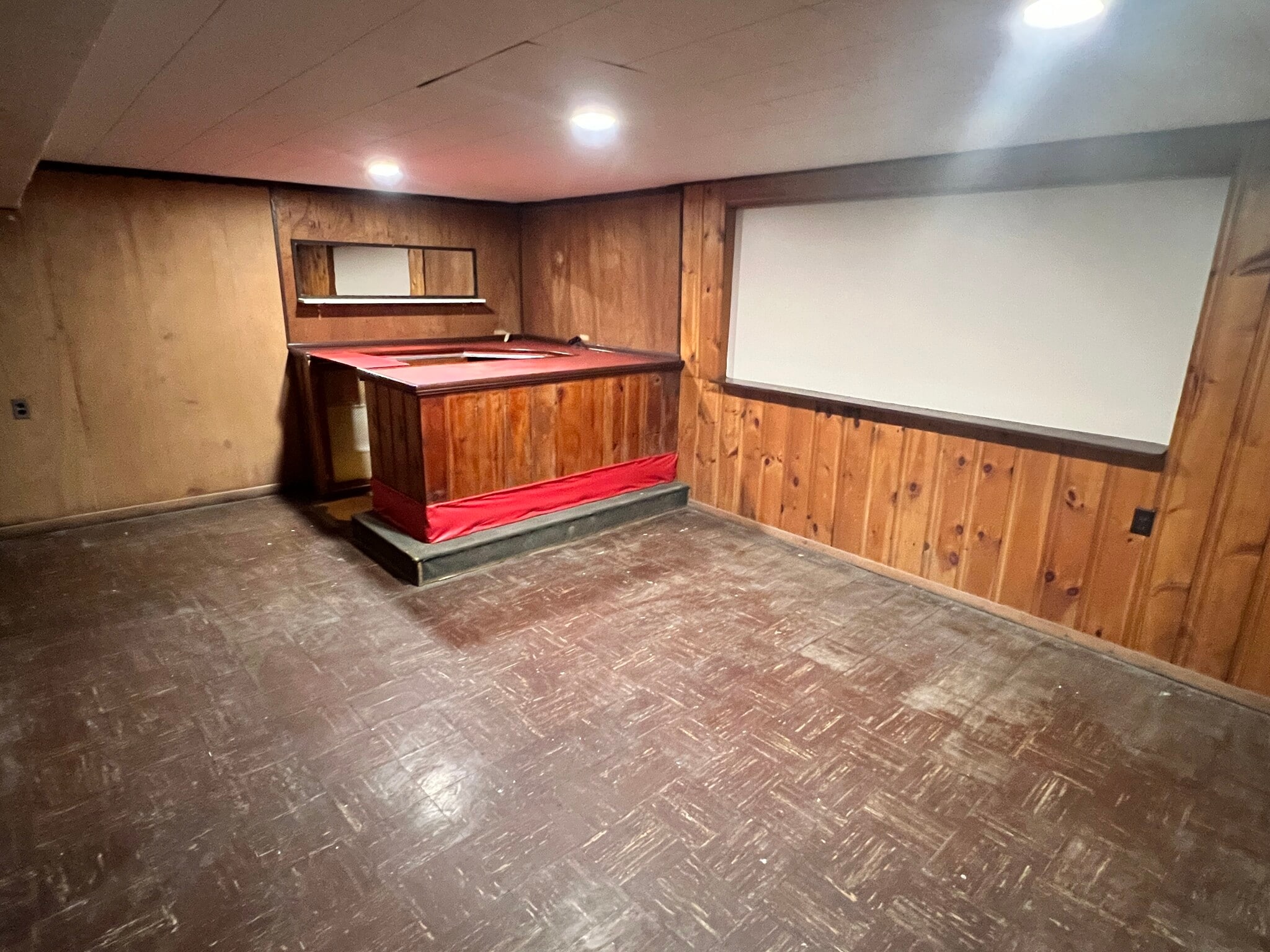 Building Photo - 4107 E Chester Dr