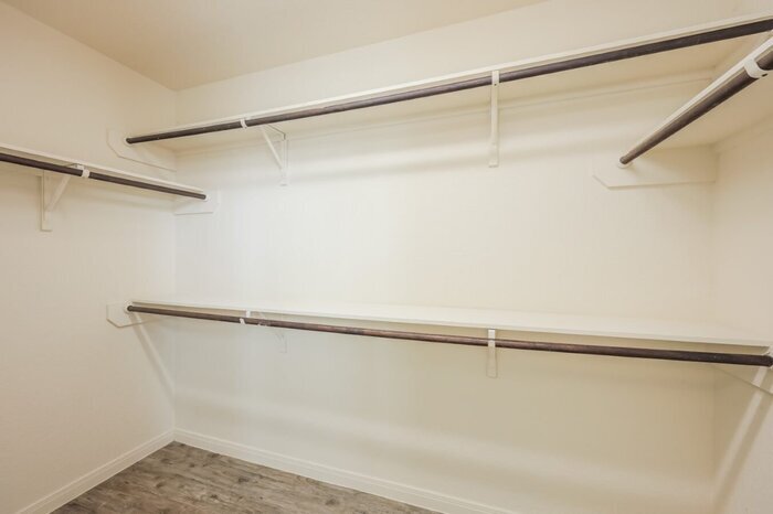 Building Photo - 4915 War Horse Dr