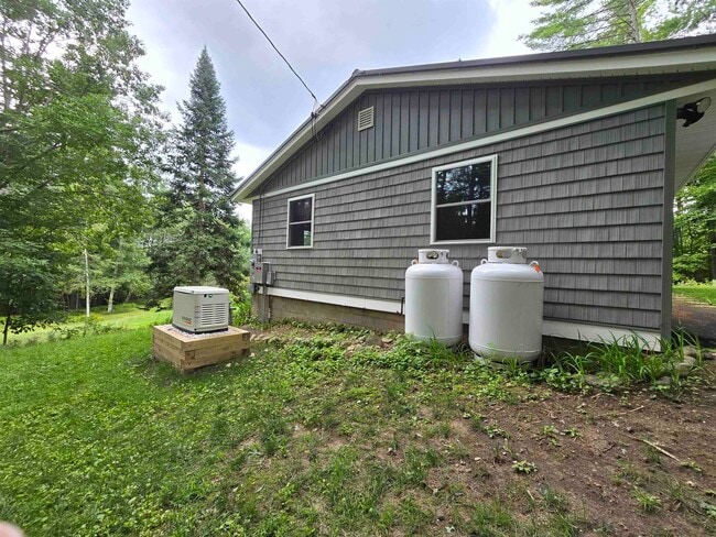 Building Photo - 101 Range Rd