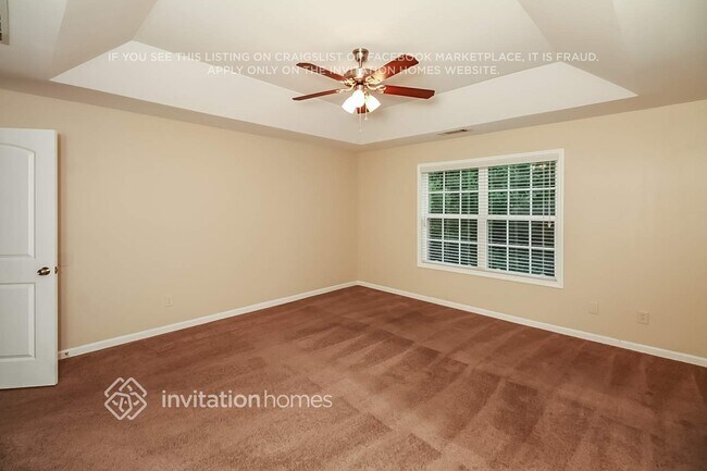 Building Photo - 3021 Leatherleaf Tr