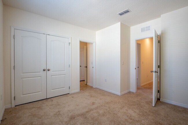 Building Photo - 1248 Yellow Finch Dr