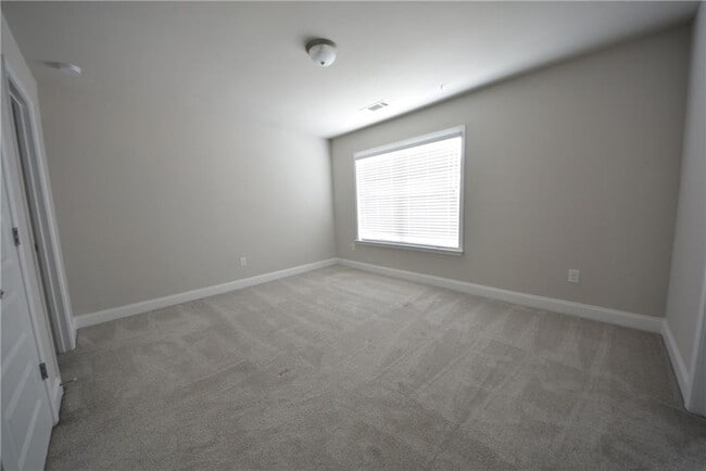 Building Photo - 1712 Prelude Pointe