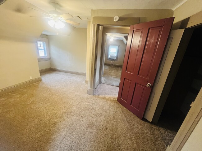 Room #4- Upstairs - 2636 N 22nd St