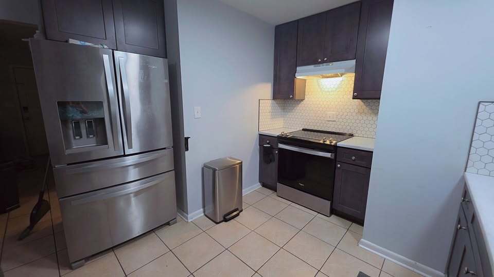 Building Photo - 63 Friendly Ln