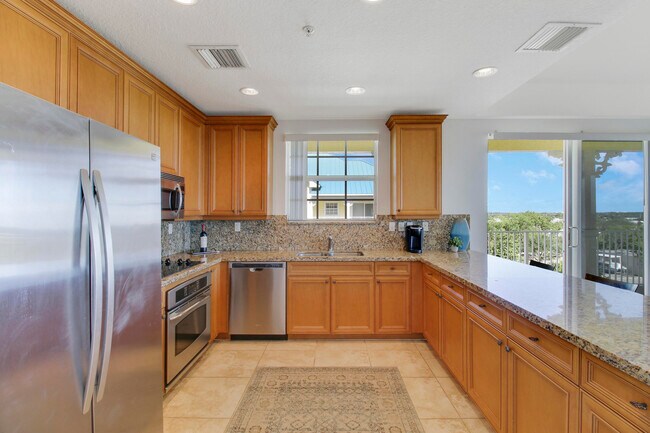 Building Photo - 800 Juno Ocean Walk