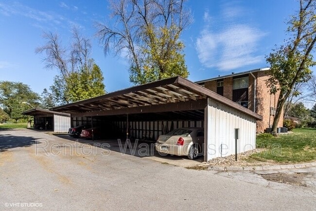 Building Photo - 1003 Parkway Dr