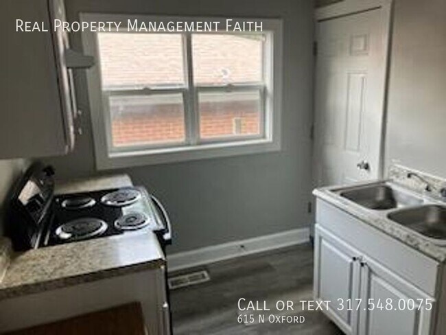 Building Photo - 615 N Oxford-