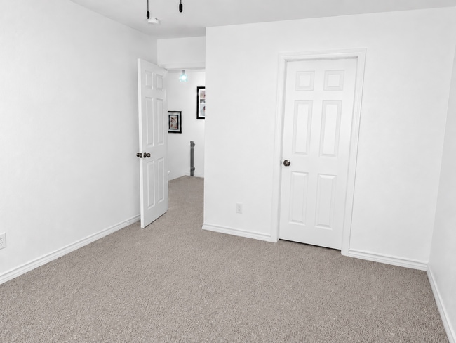 Building Photo - 94 Mountain Shadows Ln