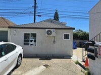 Building Photo - 642 W Glenoaks Blvd