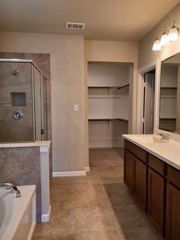 Building Photo - 7525 Plumgrove Rd