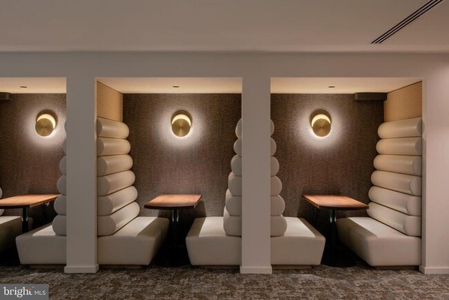 Building Photo - 1425 New York Ave NW